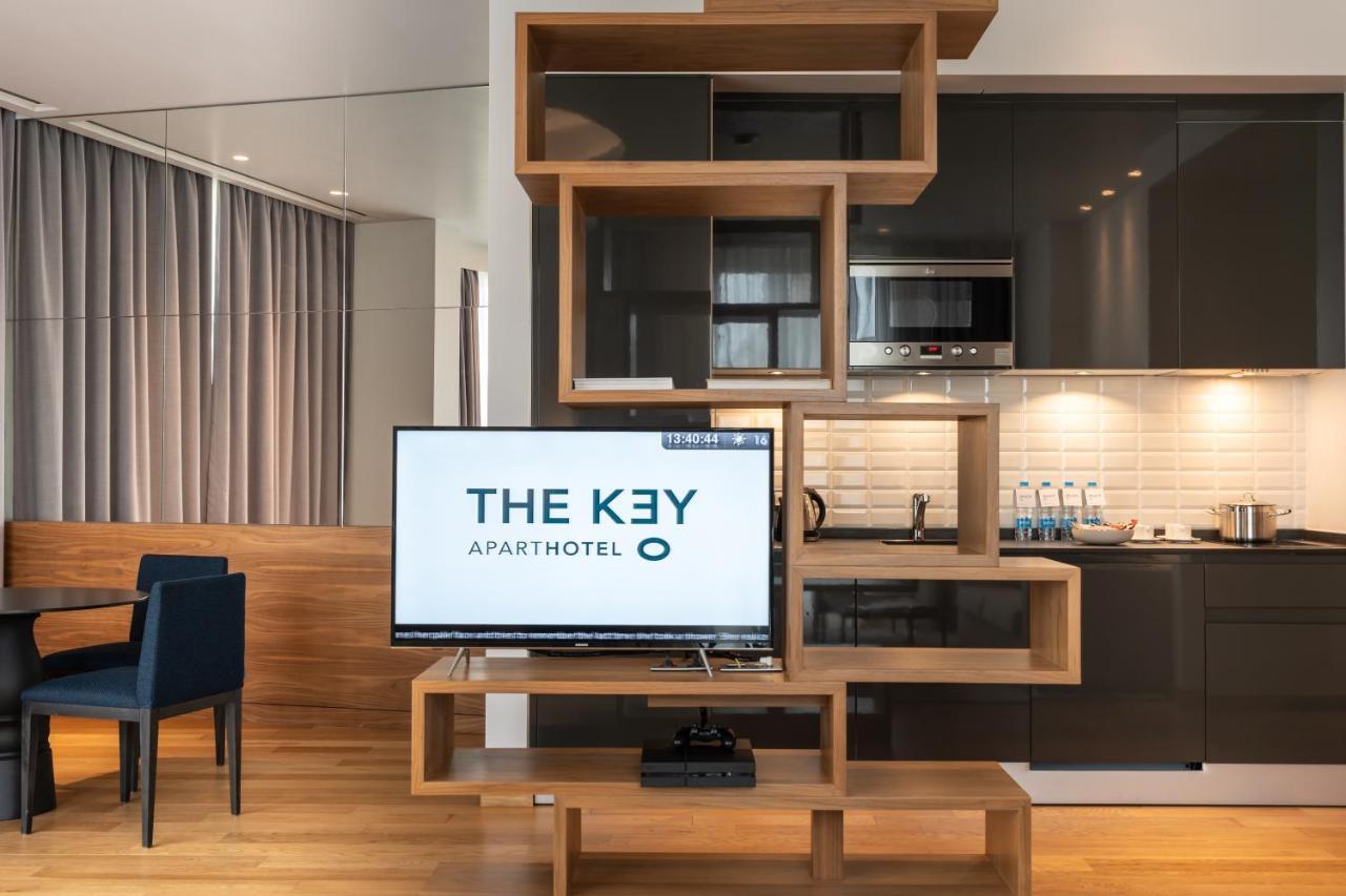 The Key Beirut Hotel Exterior photo